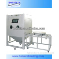 Dustless brasive blasting machine with automatic table for heavy mold